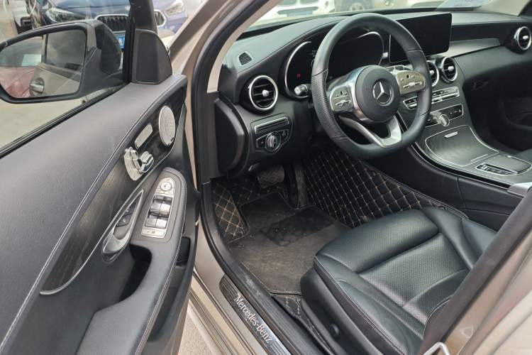Used Mercedes-Benz C-Class 2020 Restyled C 260 L Sport Edition Driver Seat