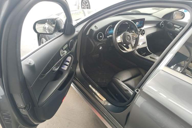 Used Mercedes-Benz C-Class 2020 Restyled C 260 L Sport Edition Driver Seat