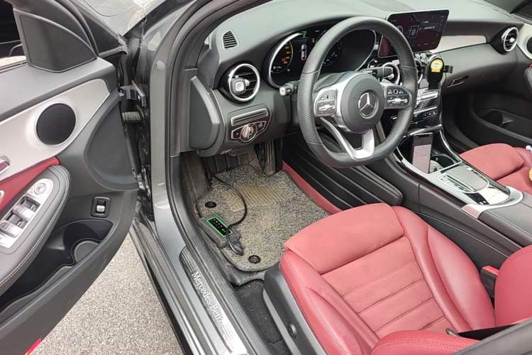 Used Mercedes-Benz C-Class 2020 Restyled C 260 Sport Edition Driver Seat