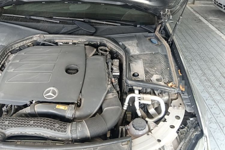 Used Mercedes-Benz C-Class 2020 C 260 4MATIC Estate Engine Bay Left