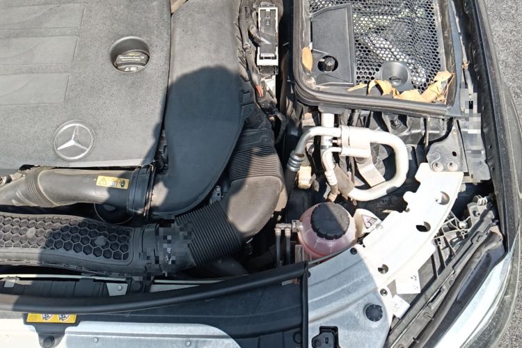 Used Mercedes-Benz C-Class 2020 C 260 Coupe Engine Bay Left