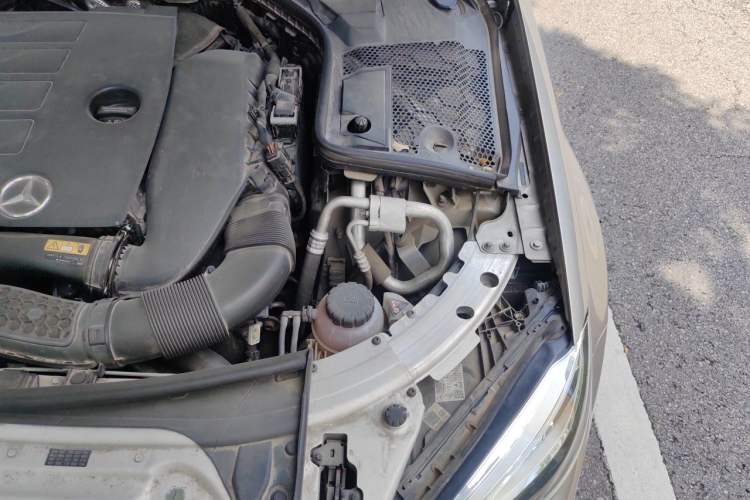 Used Mercedes-Benz C-Class 2020 Restyled C 260 L Sport Edition Engine Bay Left