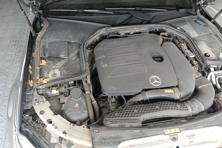 Used Mercedes-Benz C-Class 2020 C 260 4MATIC Estate Engine Bay Right