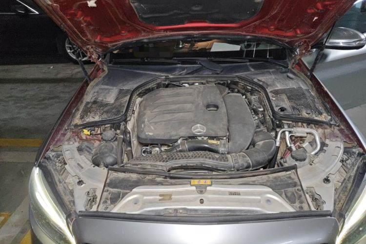 Used Mercedes-Benz C-Class 2020 C 260 L Sport Edition Engine Bay Right