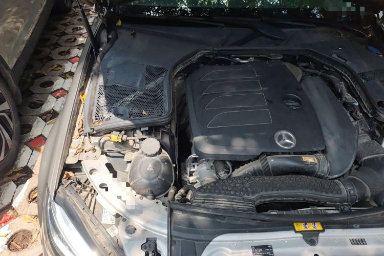 Used Mercedes-Benz C-Class 2020 Restyled C 200 L Fashion Edition Sport Version Engine Bay Right