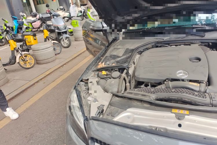 Used Mercedes-Benz C-Class 2020 C 260 Coupe Engine Bay Right