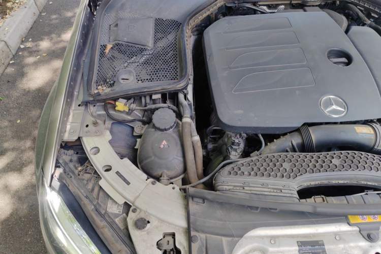 Used Mercedes-Benz C-Class 2020 Restyled C 260 L Sport Edition Engine Bay Right