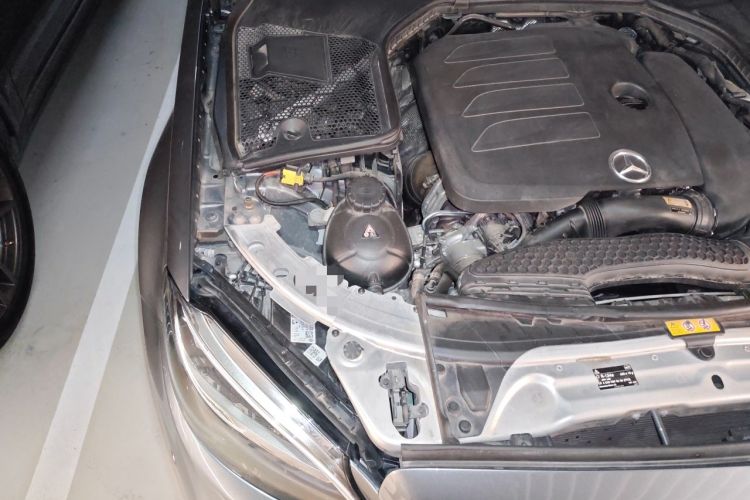 Used Mercedes-Benz C-Class 2020 Updated C 200 L Fashion Edition Engine Bay Right