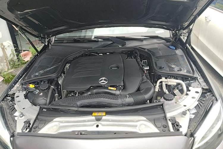 Used Mercedes-Benz C-Class 2020 C 260 Coupe Engine Bay