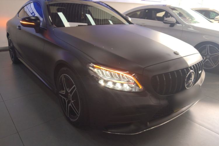 Used Mercedes-Benz C-Class 2020 C 260 Coupe Exterior 1