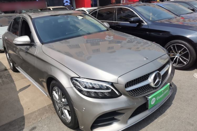 Used Mercedes-Benz C-Class 2020 Restyled C 200 L Fashion Edition Sport Version Front Right 45 Deg