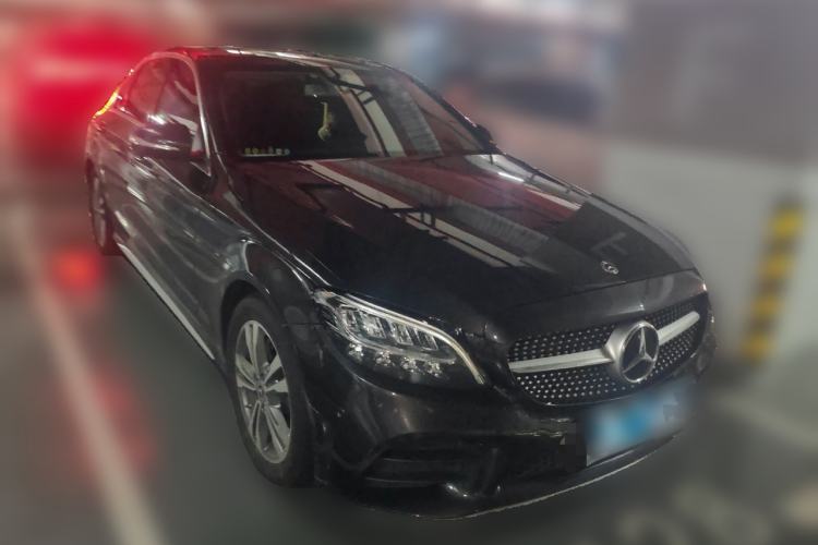 Used Mercedes-Benz C-Class 2020 Restyled C 200 L Fashion Edition Sport Version Front Right 45 Deg
