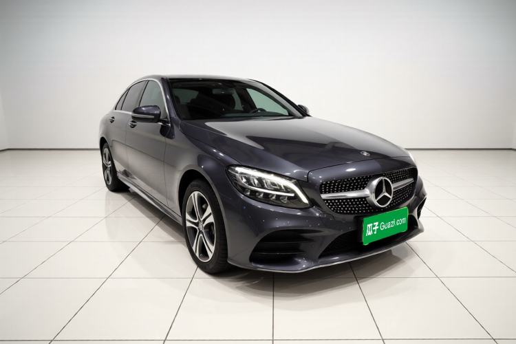 Used Mercedes-Benz C-Class 2020 C 260 L Sport Edition Front Right 45 Deg