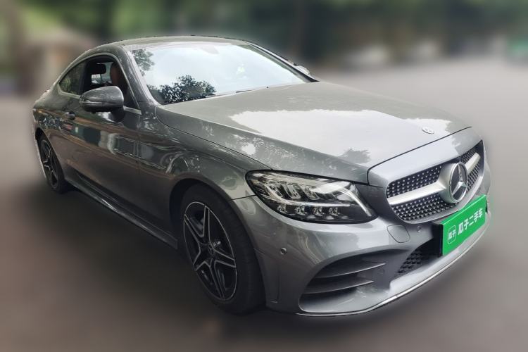 Used Mercedes-Benz C-Class 2020 C 260 Coupe Front Right 45 Deg