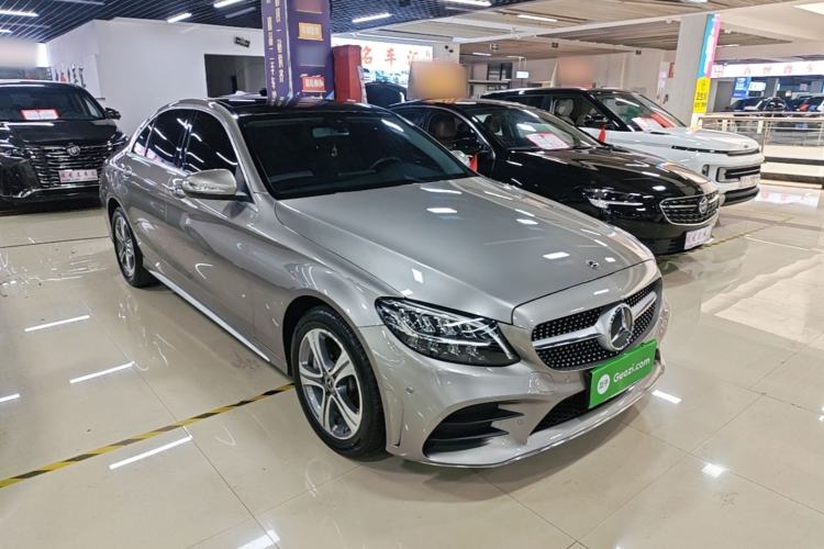 Used Mercedes-Benz C-Class 2020 Restyled C 260 L Sport Edition Front Right 45 Deg