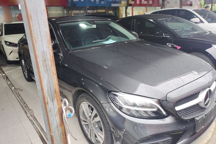 Used Mercedes-Benz C-Class 2020 Restyled C 200 L Fashion Edition Sport Version Front Right 45 Deg