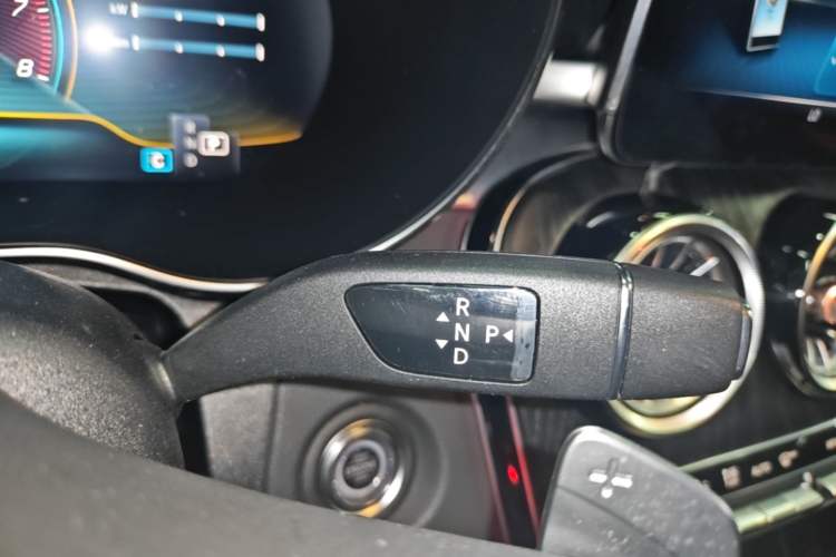 Used Mercedes-Benz C-Class 2020 Restyled C 260 L Sport Edition Gear Lever
