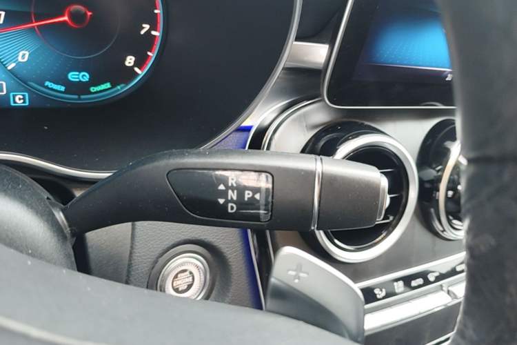 Used Mercedes-Benz C-Class 2020 Restyled C 260 L Sport Edition Gear Lever