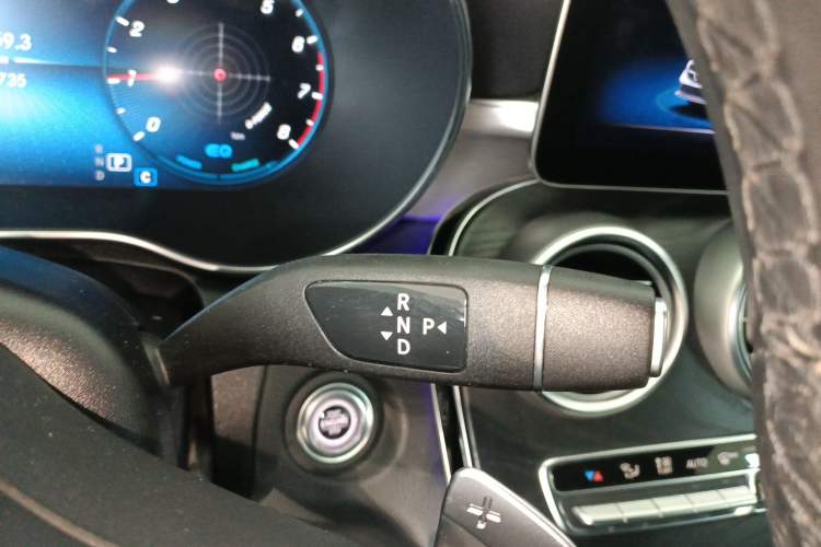 Used Mercedes-Benz C-Class 2020 C 260 Coupe Gear Lever