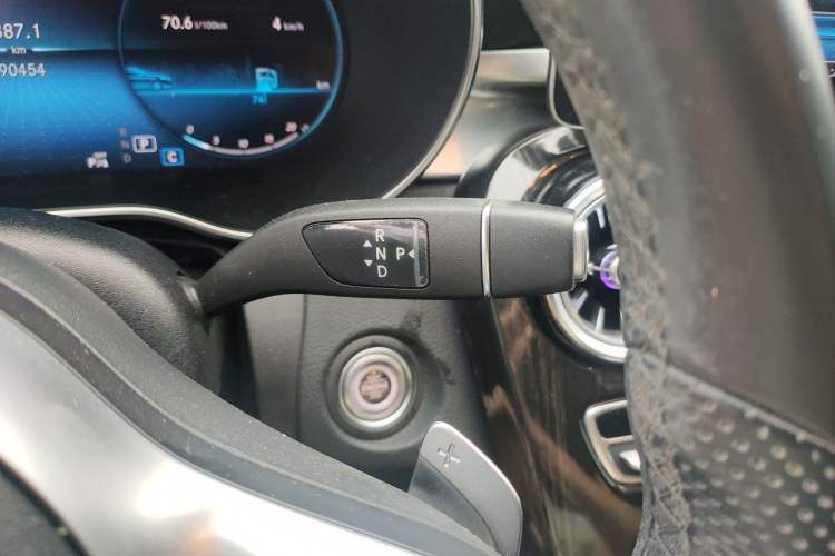 Used Mercedes-Benz C-Class 2020 C 200 L Fashion Edition Sport Version Gear Lever