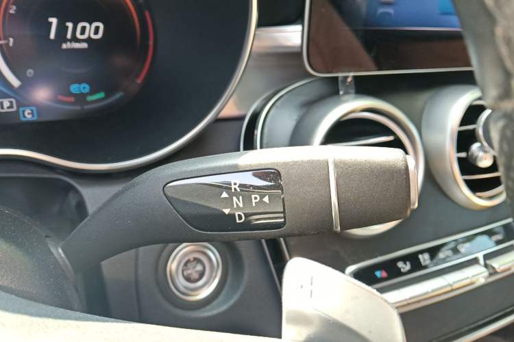 Used Mercedes-Benz C-Class 2020 C 260 Coupe Gear Lever