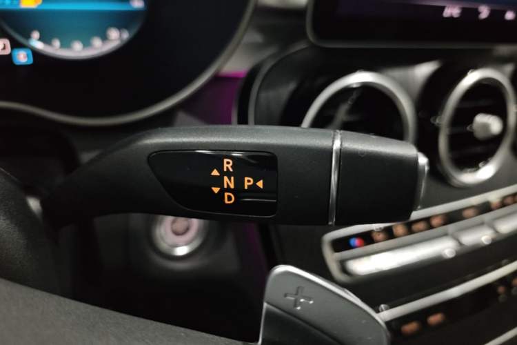 Used Mercedes-Benz C-Class 2020 Restyled C 260 L Sport Edition Gear Lever