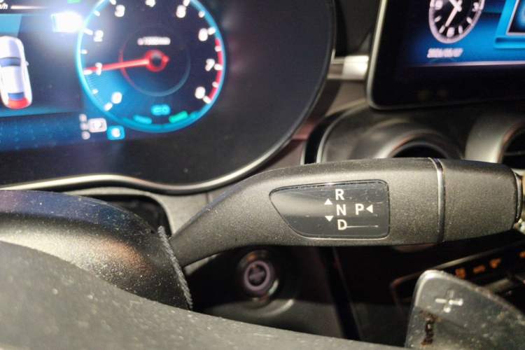 Used Mercedes-Benz C-Class 2020 C 260 Coupe Gear Lever
