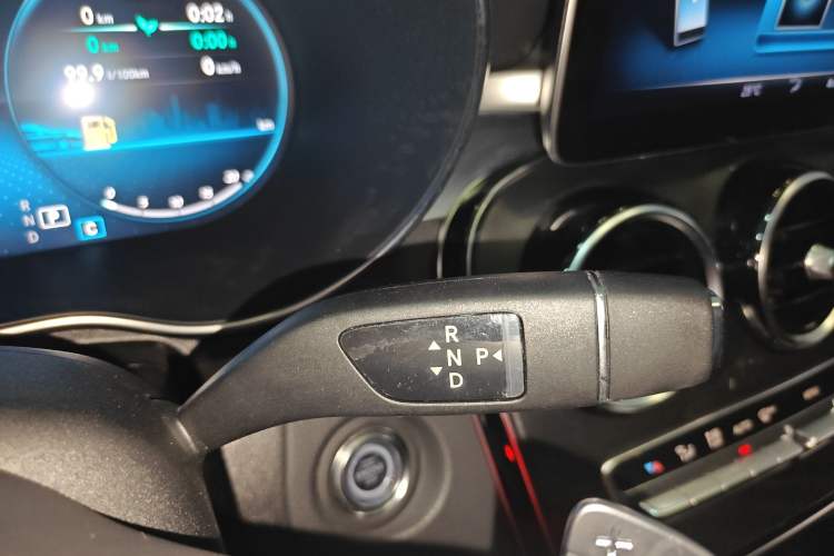 Used Mercedes-Benz C-Class 2020 C 260 L Sport Edition Gear Lever