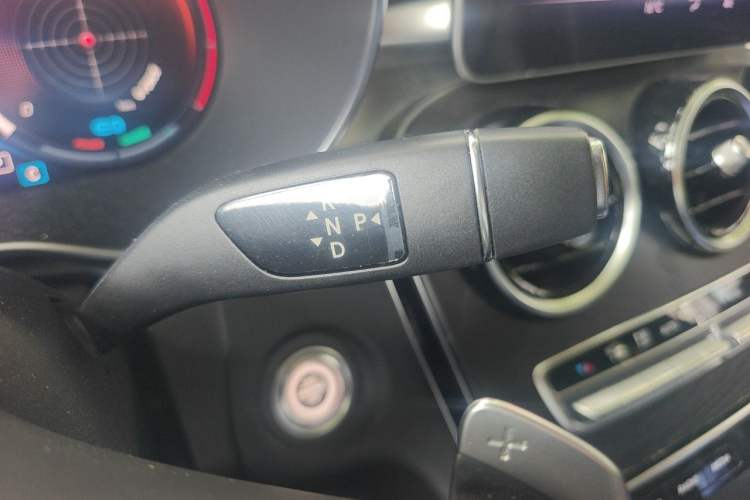 Used Mercedes-Benz C-Class 2020 C 260 L Sport Edition Gear Lever
