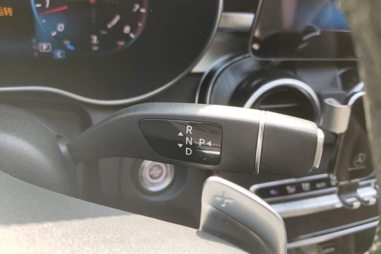 Used Mercedes-Benz C-Class 2020 Restyled C 200 L Fashion Edition Sport Version Gear Lever