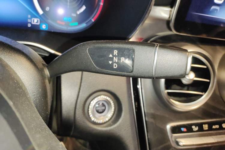 Used Mercedes-Benz C-Class 2020 C 260 Coupe Gear Lever