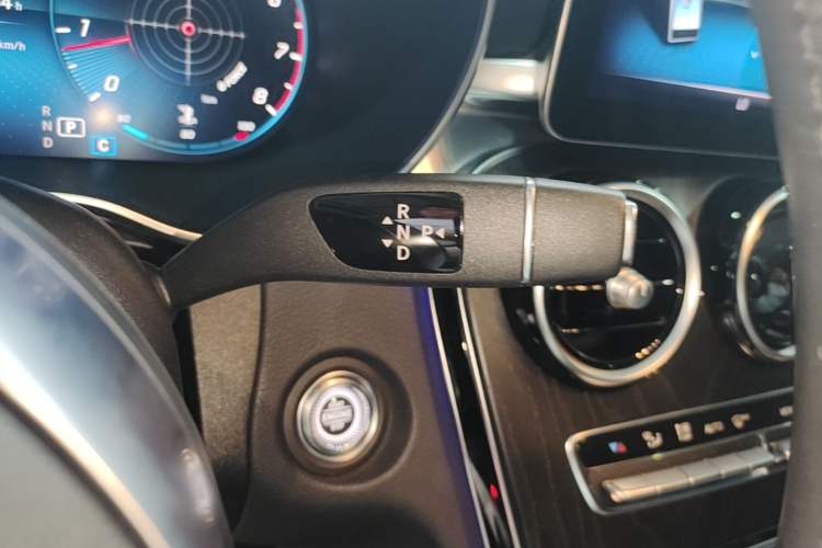 Used Mercedes-Benz C-Class 2020 Restyled C 200 L Fashion Edition Sport Version Gear Lever
