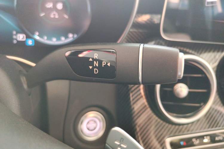Used Mercedes-Benz C-Class 2020 Restyled C 260 L Sport Edition Gear Lever