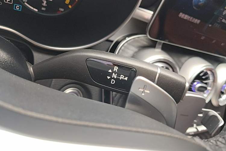 Used Mercedes-Benz C-Class 2020 C 260 Coupe Gear Lever