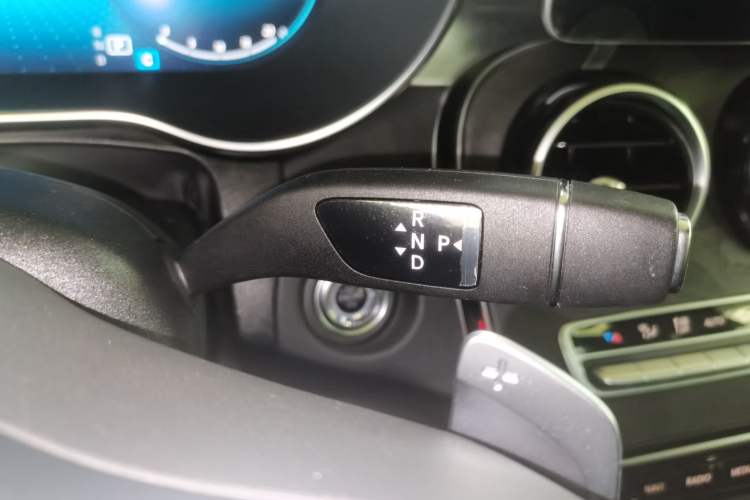 Used Mercedes-Benz C-Class 2020 C 260 L Sport Edition Gear Lever
