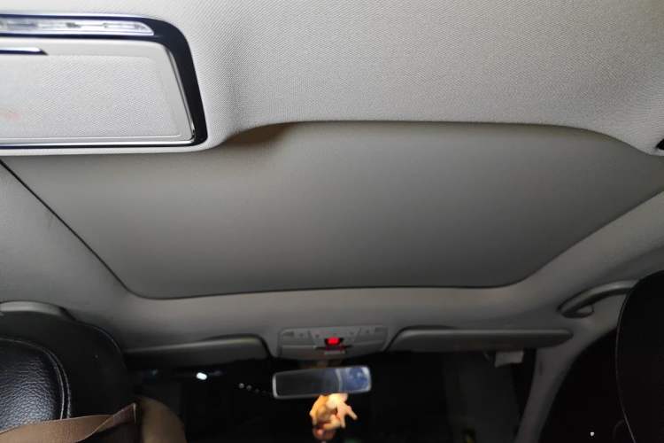 Used Mercedes-Benz C-Class 2020 C 260 L Sport Edition Headliner