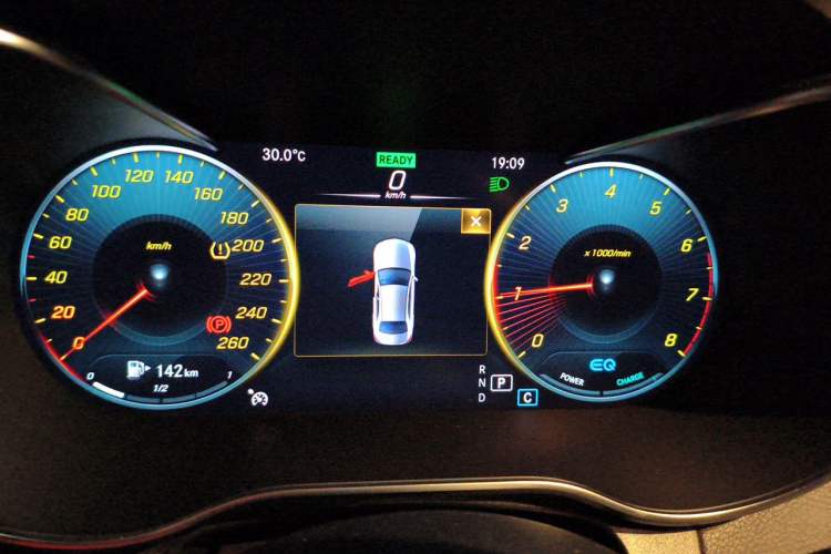 Used Mercedes-Benz C-Class 2020 C 260 L Sport Edition Instrument Cluster