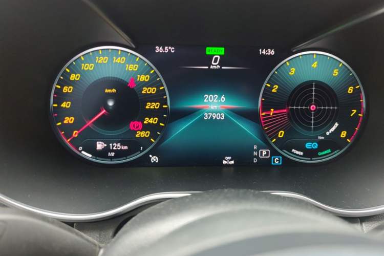 Used Mercedes-Benz C-Class 2020 Restyled C 260 Sport Edition Instrument Cluster