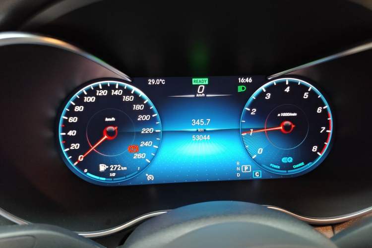 Used Mercedes-Benz C-Class 2020 Restyled C 260 Sport Edition Instrument Cluster