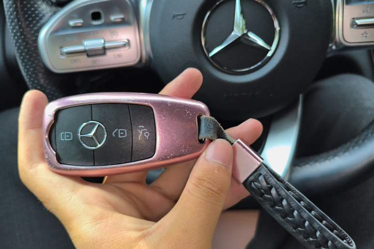 Used Mercedes-Benz C-Class 2020 C 260 Coupe Interior 1