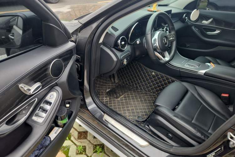 Used Mercedes-Benz C-Class 2020 C 200 L Fashion Edition Sport Version Interior 3