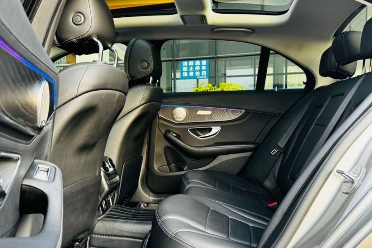 Used Mercedes-Benz C-Class 2020 C 260 L Sport Edition Interior 5