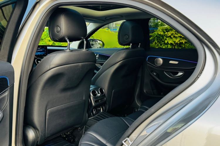 Used Mercedes-Benz C-Class 2020 C 260 L Sport Edition Interior 6