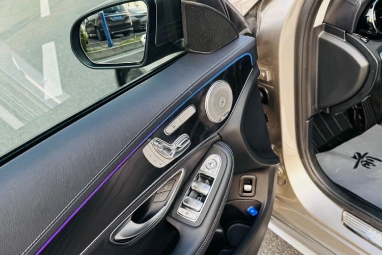 Used Mercedes-Benz C-Class 2020 C 260 L Sport Edition Interior 8