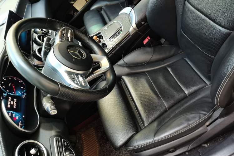 Used Mercedes-Benz C-Class 2020 Updated C 200 L Fashion Edition Left Front Seat