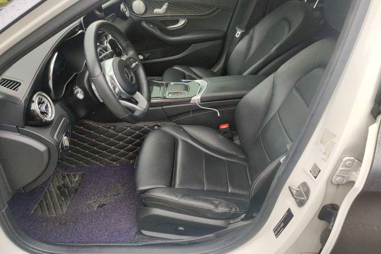 Used Mercedes-Benz C-Class 2020 C 200 L Fashion Edition Sport Version Left Front Seat