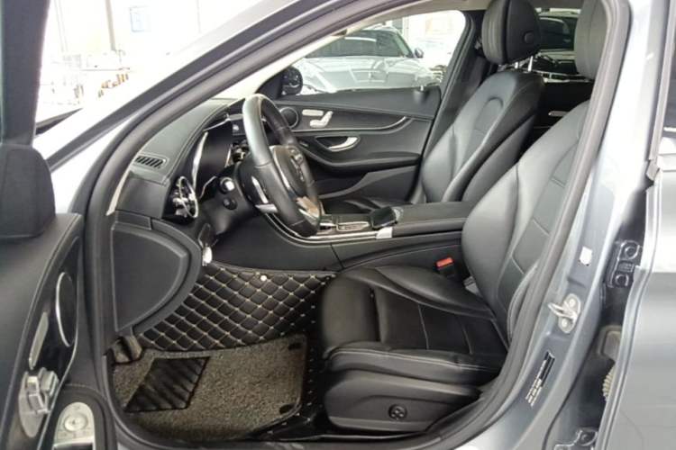 Used Mercedes-Benz C-Class 2020 C 260 L Sport Edition Left Front Seat
