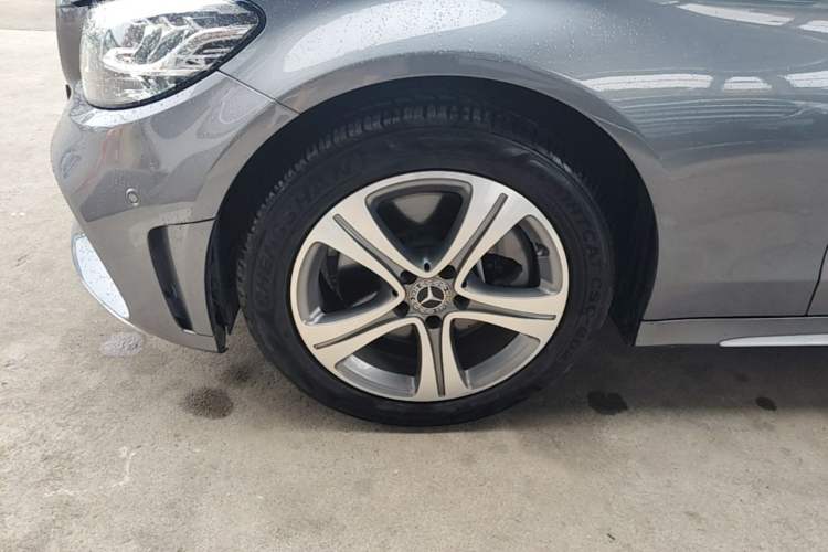 Used Mercedes-Benz C-Class 2020 Restyled C 260 L Sport Edition Left Front Wheel Hub
