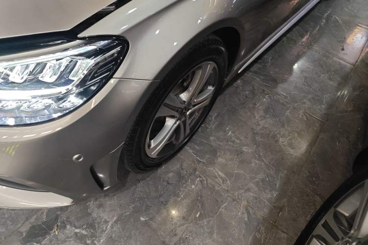 Used Mercedes-Benz C-Class 2020 C 260 L Sport Edition Left Front Wheel Hub