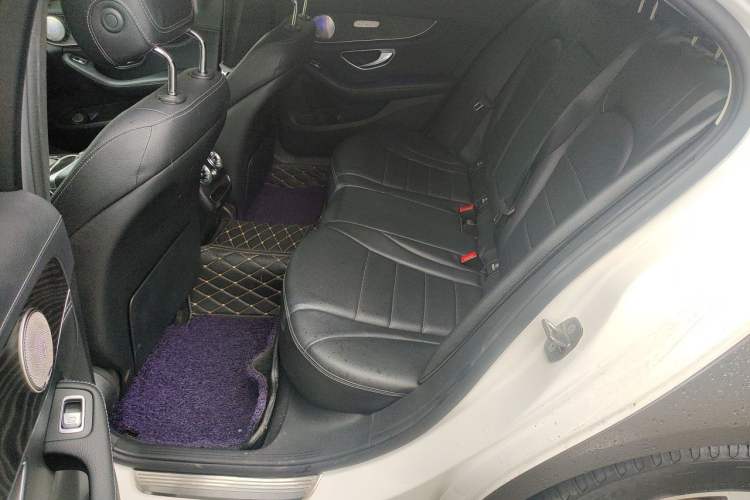 Used Mercedes-Benz C-Class 2020 C 200 L Fashion Edition Sport Version Left Rear Seat